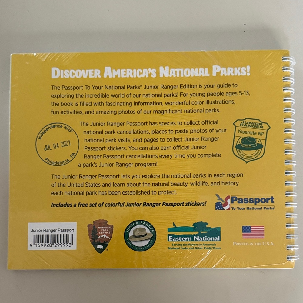 Junior Ranger National Parks Edition Activity Book - Picture 2 of 2